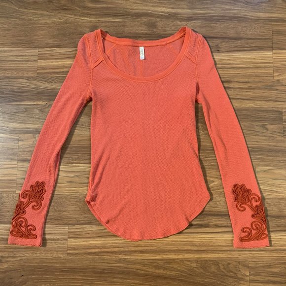 Free People Tops - Free People Masquerade Cuff Thermal Tee
